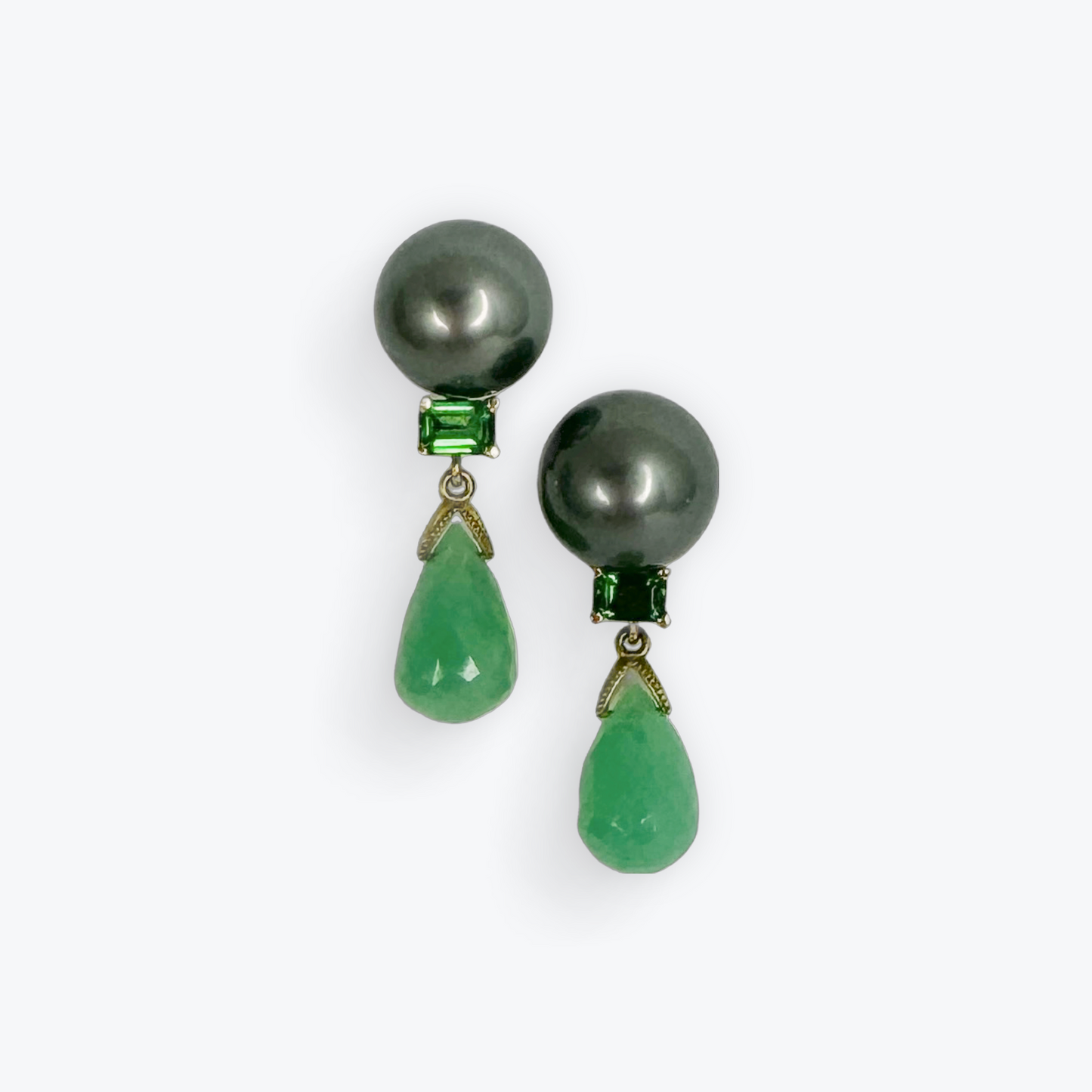Tahitian pearls and green gemstones: "Green three ways" Earrings