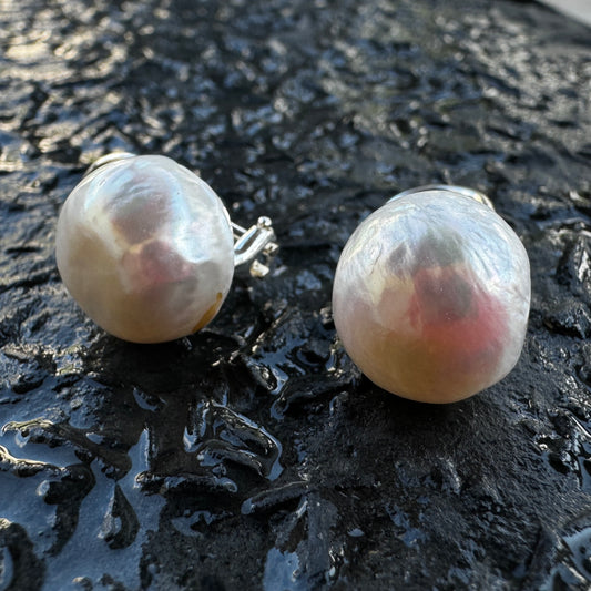 "Everyday Pearl Perfection" Freshwater Pearl Clip-On Earring