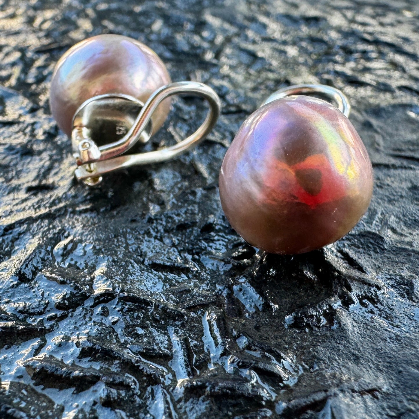 "Satin Pink Pillows" Freshwater Pearl Clip-on Earrings