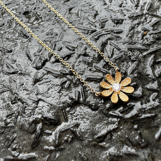 Love you bunches of daisies! Diamond and Gold Daisy Necklace